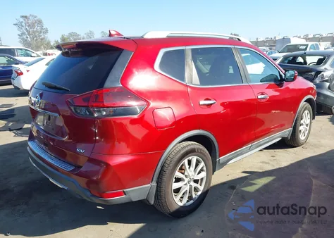 2018 Nissan Rogue Sv z USA, uszkodzony, nr VIN 5N1AT2MT3JC804882